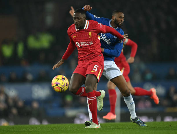 激烈但依然 激烈但依然