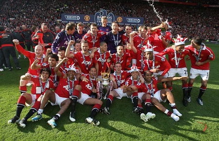 情丝毫不逊 情丝毫不逊