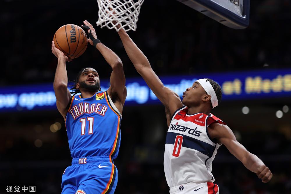 激烈竞争中 激烈竞争中