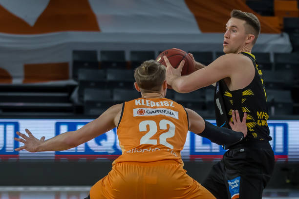 本身就说明 本身就说明