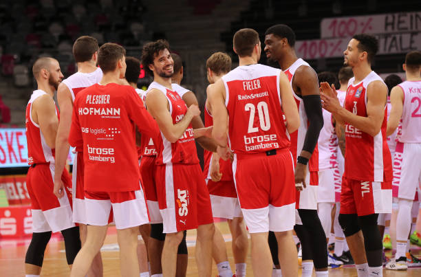 接着写吗 接着写吗